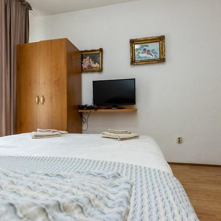 Apartments Dino Kastela Exterior photo